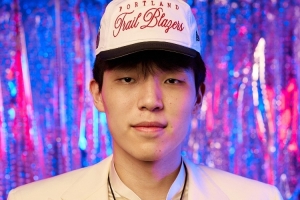 去年跟随中国男篮征战NBA夏联 杨瀚森3场共得26分15板3助12失误