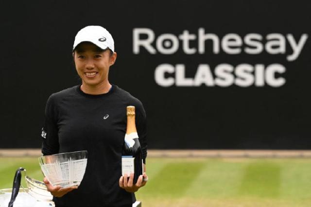 澳客网官网-一日三赛体能不支退赛 张帅草地热身仍满载而归